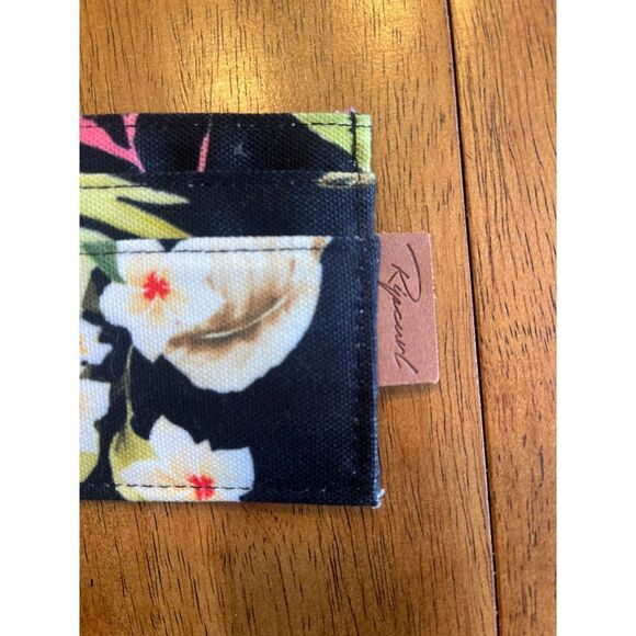 Rip Curl Tropical Floral Card Holder Wallet Black Hawaiian Print‎ Mini Wallet - Picture 6 of 6